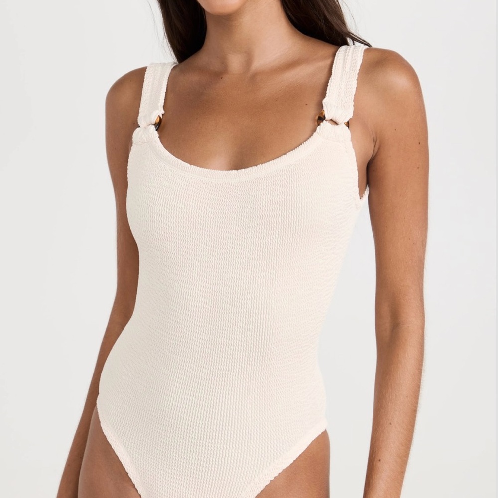 Hunza G Domino One Piece Blush NWOT